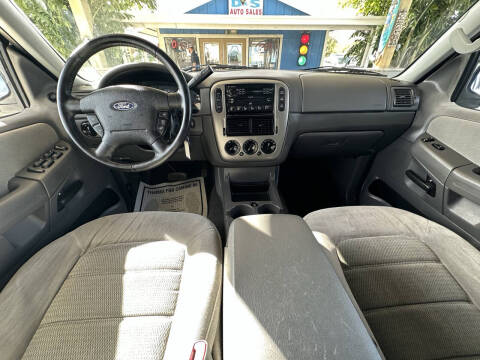 2005 Ford Explorer XLT