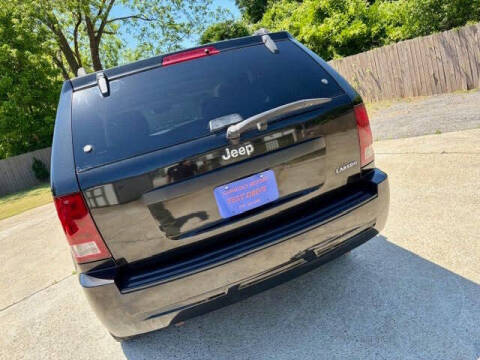 2005 Jeep Grand Cherokee Laredo