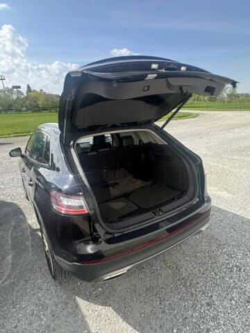 2019 Lincoln Nautilus Reserve