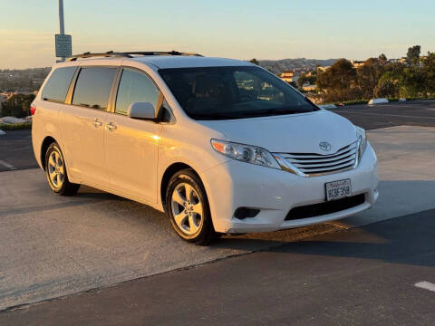 2017 Toyota Sienna