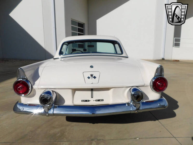 1955 Ford Thunderbird