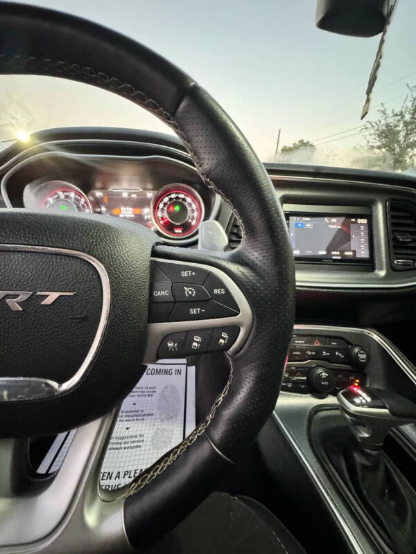 2015 Dodge Challenger SRT 392