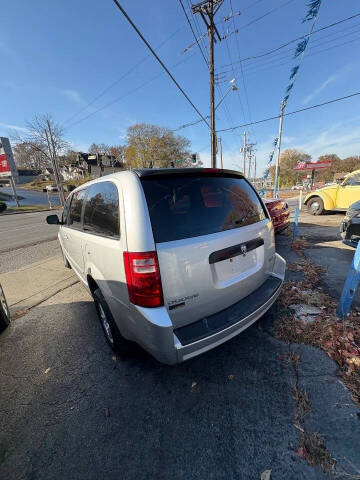 2010 Dodge Grand Caravan SE