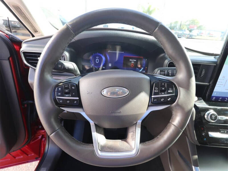 2022 Ford Explorer Platinum