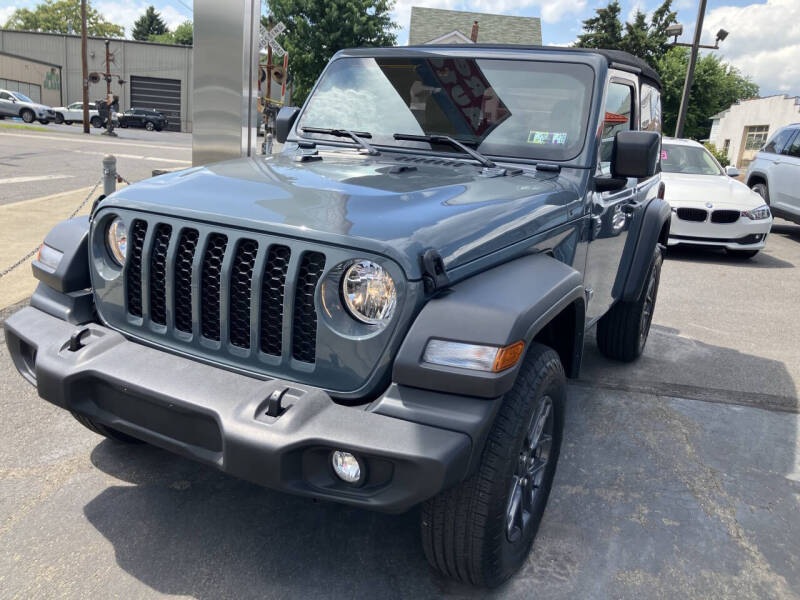 2024 Jeep Wrangler 2-Door Sport S's photo