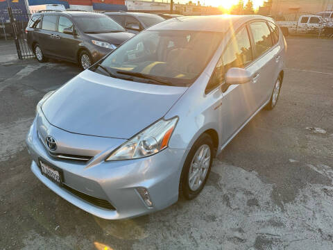 2014 Toyota Prius v