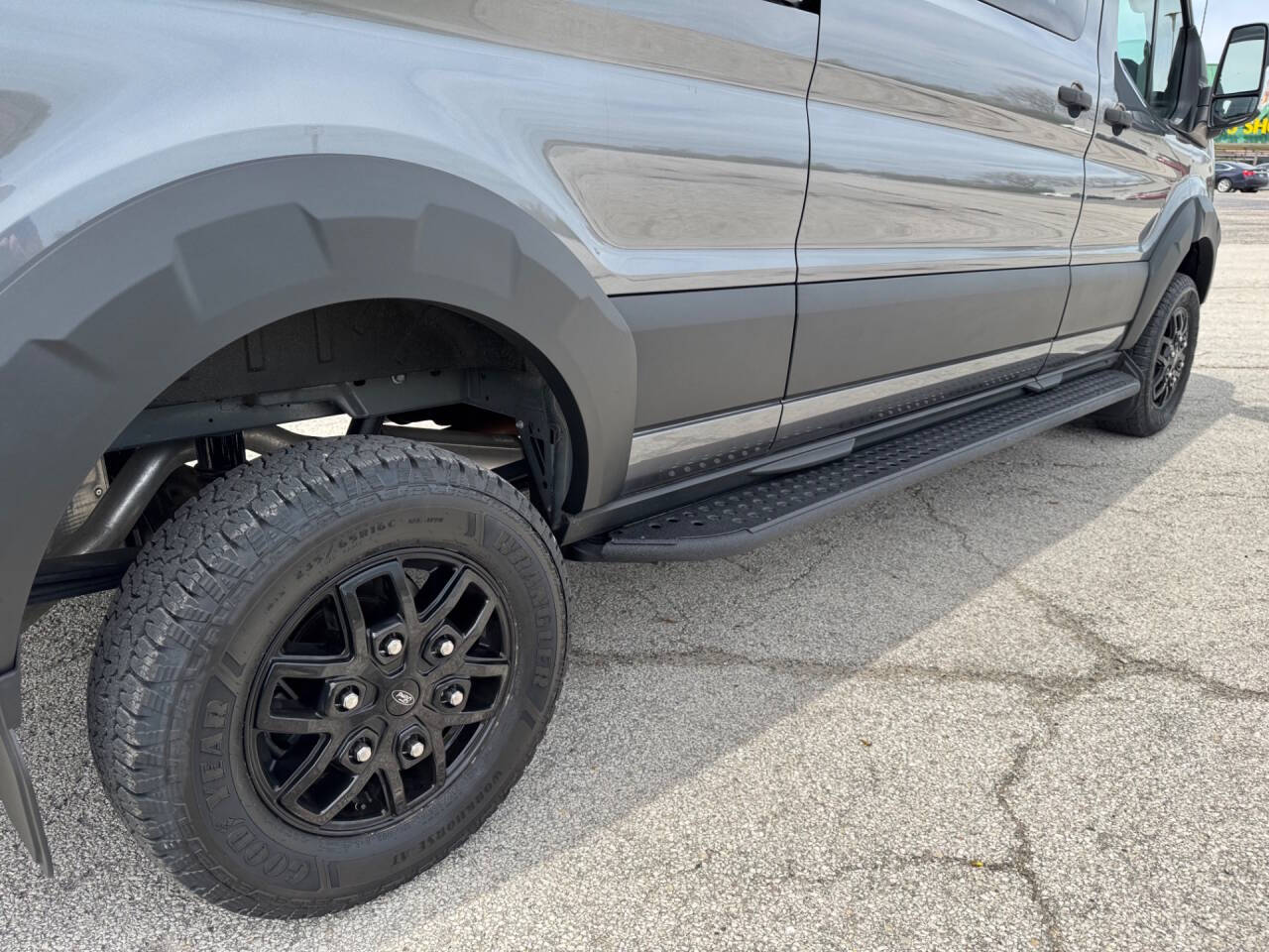 2023 Ford Transit 29