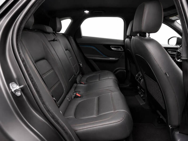 2019 Jaguar F-PACE 25t Prestige