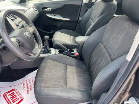 2011 Toyota Corolla S