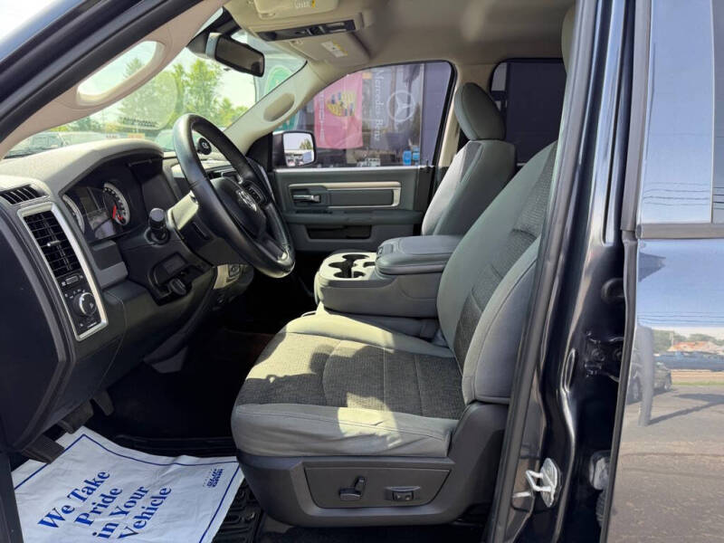 2014 RAM 1500 SLT