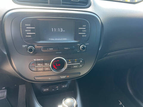 2017 Kia Soul +