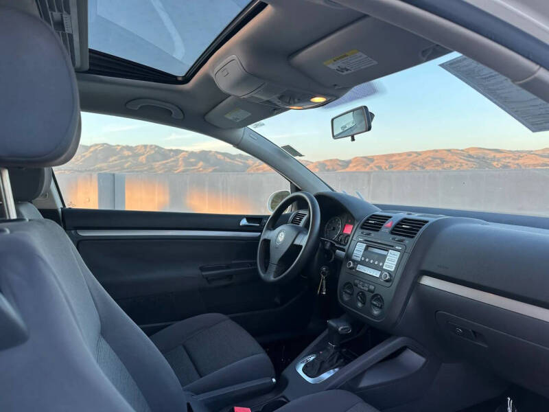 2009 Volkswagen Rabbit S