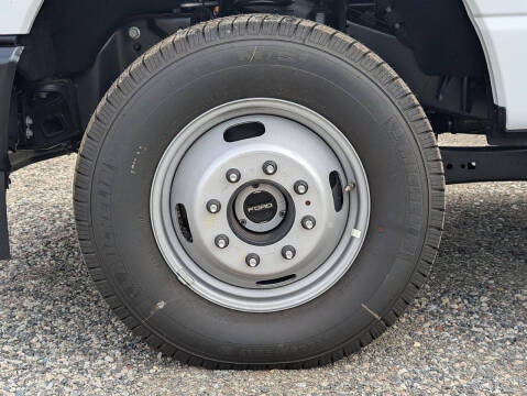 2024 Ford F-350 Super Duty XL