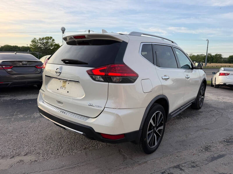 2017 Nissan Rogue SL