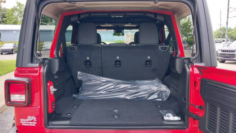 2025 Jeep Wrangler Sport S