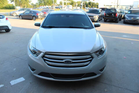 2016 Ford Taurus Limited