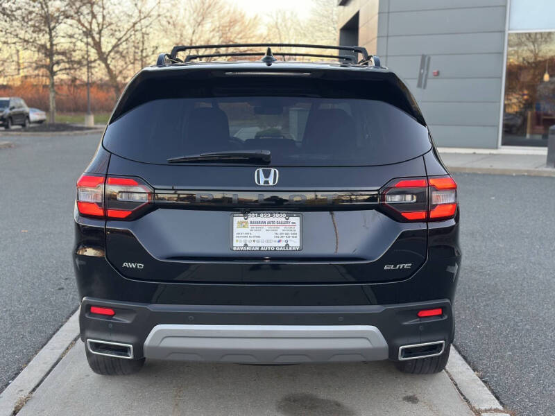 2025 Honda Pilot Elite