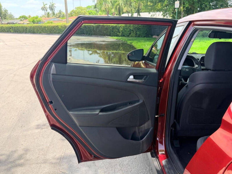2019 Hyundai Tucson SE