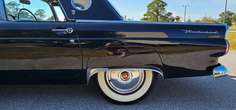 1955 Ford Thunderbird