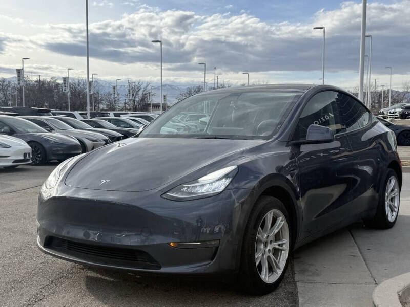 2023 Tesla Model Y Performance