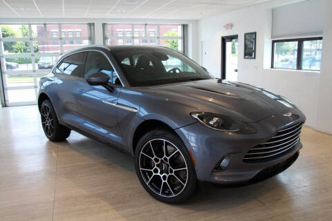 2021 Aston Martin DBX