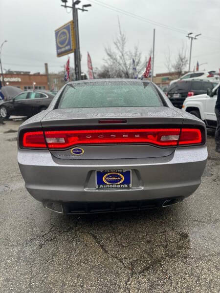 2013 Dodge Charger SE