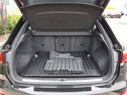 2022 Audi Q3 quattro S line Premium 45 TFSI