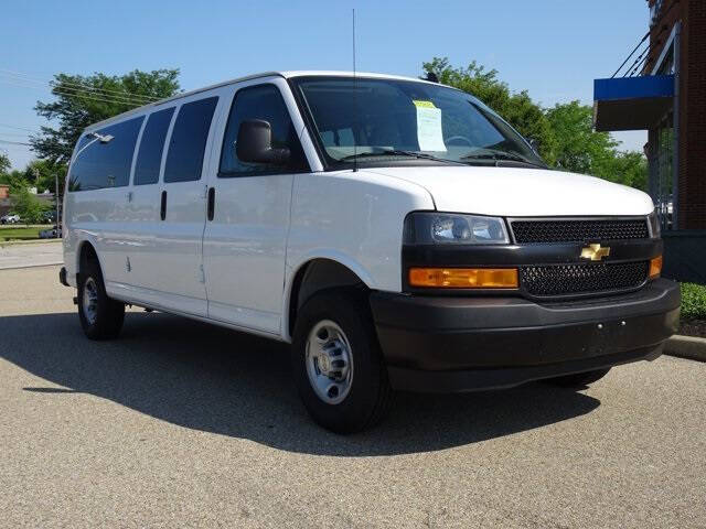 2024 Chevrolet Express LS 3500