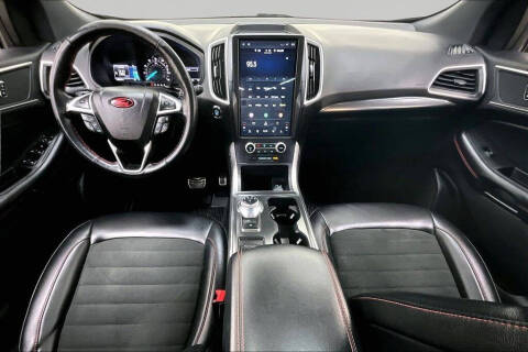 2022 Ford Edge ST-Line