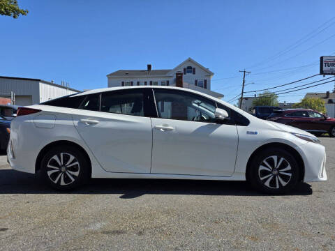 2017 Toyota Prius Prime Plus