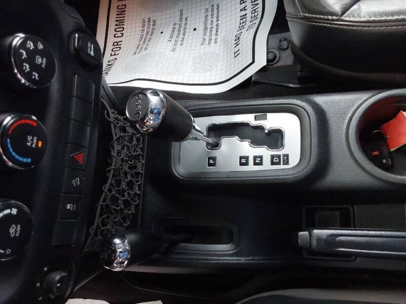 2013 Jeep Wrangler Unlimited Freedom Edition