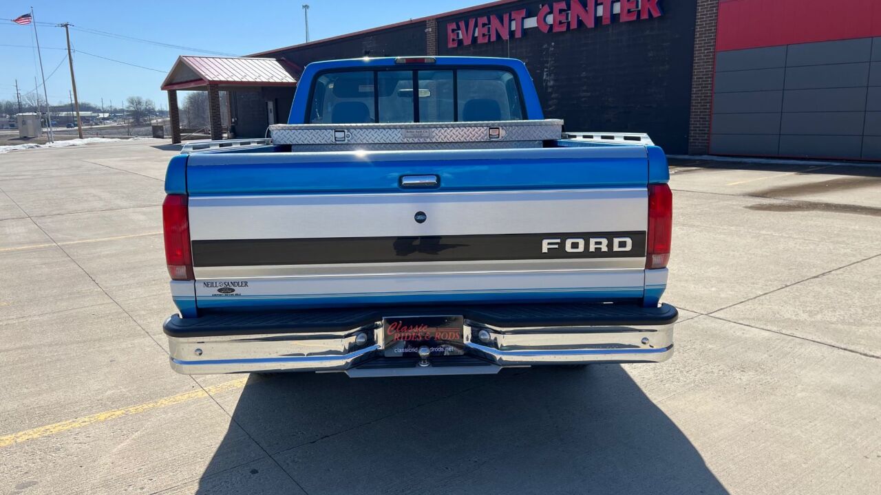 1994 Ford F-150 9