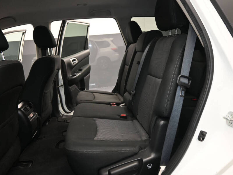 2017 Nissan Pathfinder