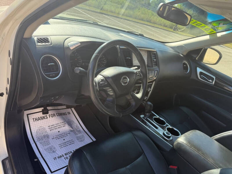 2015 Nissan Pathfinder SL