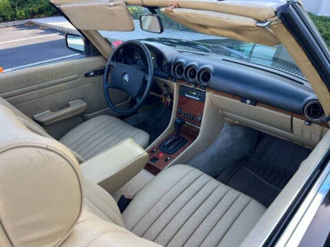 1982 Mercedes-Benz 500-Class