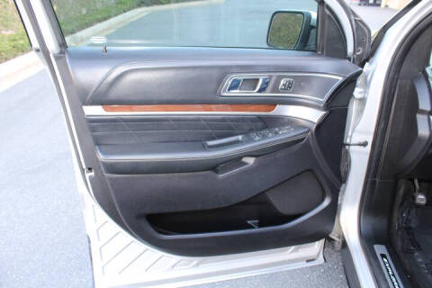 2018 Ford Explorer Platinum