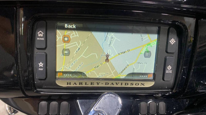 2017 Harley-Davidson Street Glide Special