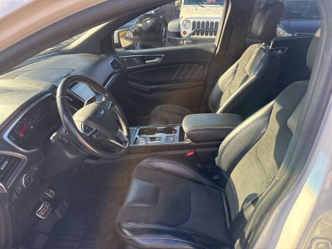 2019 Ford Edge ST