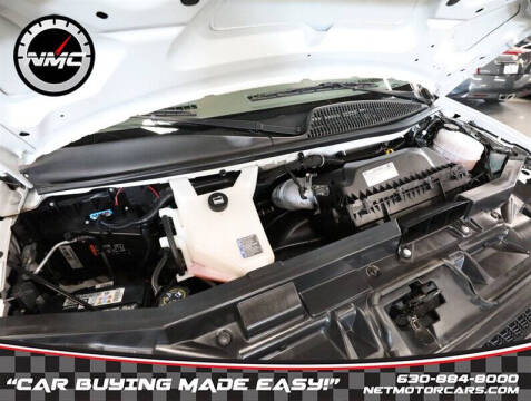 2022 Chevrolet Express 2500