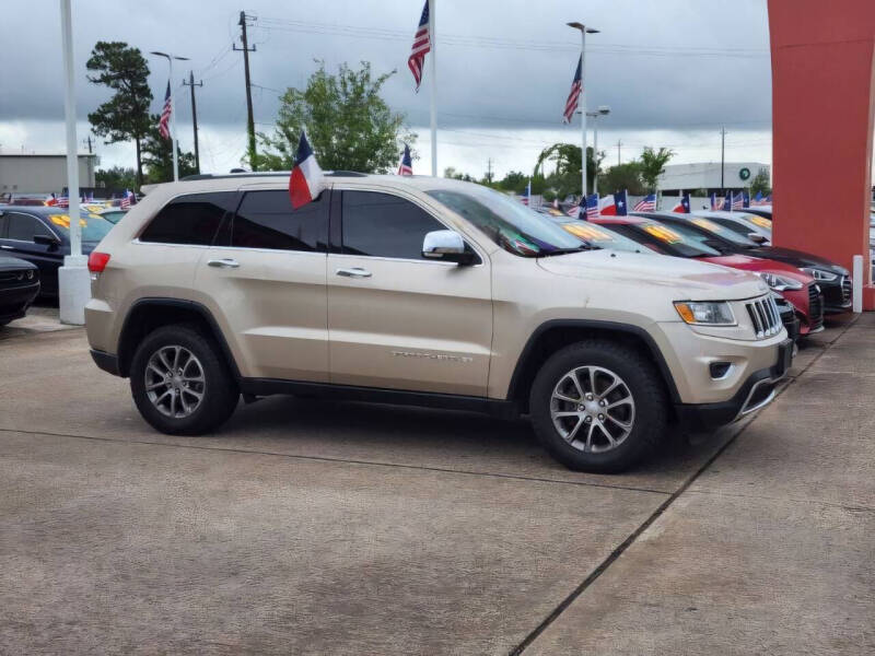 Used 2014 Jeep Grand Cherokee Limited with VIN 1C4RJFBG9EC184085 for sale in Houston, TX