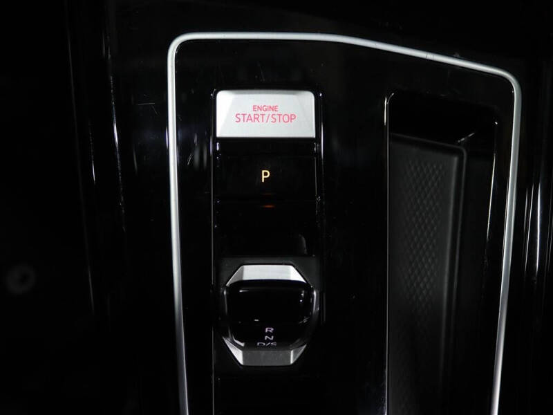 2024 Volkswagen Golf GTI S