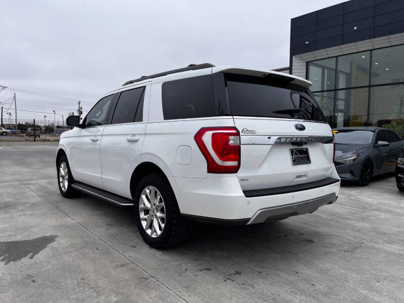 2020 Ford Expedition XLT