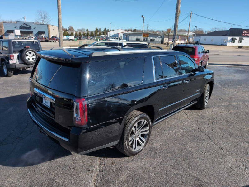 2017 GMC Yukon XL Denali