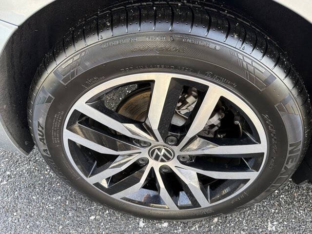 2025 Volkswagen Jetta SE