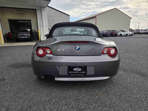 2005 BMW Z4 2.5i