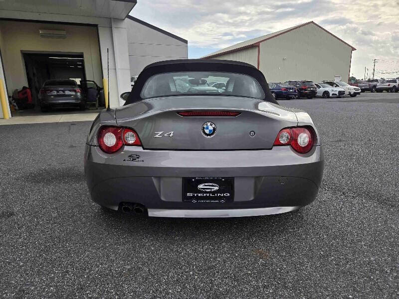 2005 BMW Z4 2.5i