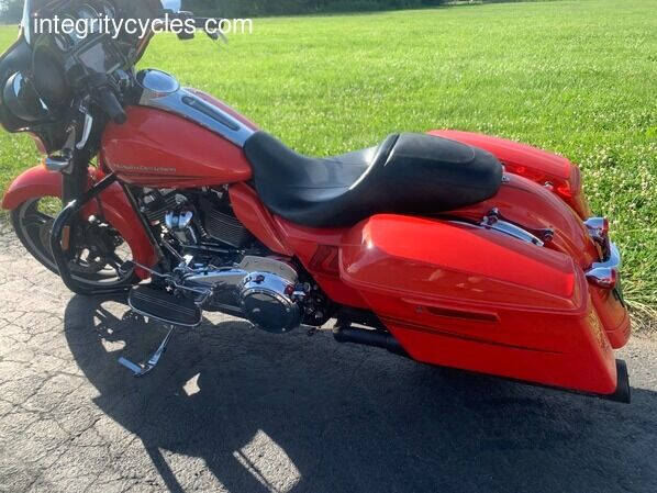 2017 Harley-Davidson Street Glide Special