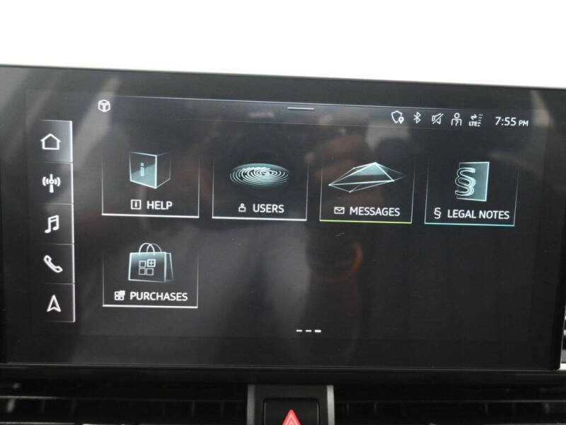 2022 Audi A4 quattro Premium 40 TFSI