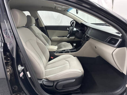 2017 Kia Optima LX Turbo