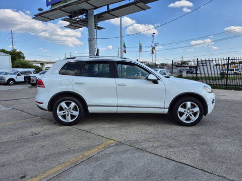 2014 Volkswagen Touareg TDI Lux